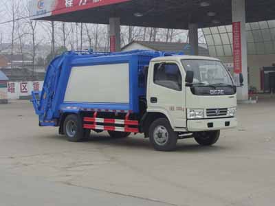 程力威牌CLW5070ZYSD5型压缩式垃圾车