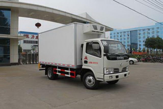 程力威牌CLW5041XLC4型冷藏车